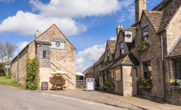 Best gastro pubs with rooms in Cotswolds